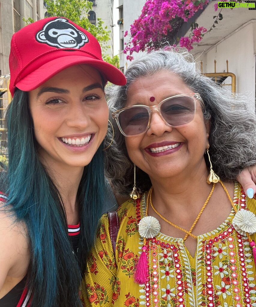 Lauren Gottlieb Instagram - Aunty, I never imagined a world without your big beautiful bright light and smile. Today is 2 months since you moved on to the place you often spoke freely about and embraced without fear. I haven’t been able to make this post since you passed as it makes it feel more real. But everyone who knew you knows how much you love to be celebrated.. so here goes… Aunty I’m so grateful for our soul connection that feels as if we’ve spent many lifetimes together. I love being, as you called me, your ready made daughter. Thank you for being my Indian mom and for all of our long chats, beautiful home cooking, smiles on a rainy monsoon day, dancing during films, good luck wishes before performances, backstage memories, spiritual chats, a bed to sleep in, and so many smiles, giggles, and hugs!! It’s painful to know you’re not just a phone call away. But our souls are so connected that when I’m quiet at night I can feel your presence. I felt you bless Tobias and I after our engagement, and although I would give anything to FaceTime you and see your endless joy, I’m grateful I can still celebrate with you energetically! I love you so much and cannot wait to meet again one day. For now, I’ll see you in my dreams 😘🫶🏼 #angel #loveyouforever
