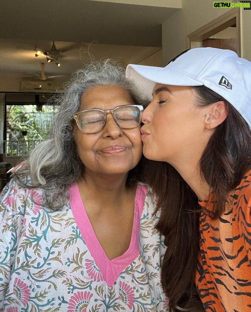 Lauren Gottlieb Instagram - Aunty, I never imagined a world without your big beautiful bright light and smile. Today is 2 months since you moved on to the place you often spoke freely about and embraced without fear. I haven’t been able to make this post since you passed as it makes it feel more real. But everyone who knew you knows how much you love to be celebrated.. so here goes… Aunty I’m so grateful for our soul connection that feels as if we’ve spent many lifetimes together. I love being, as you called me, your ready made daughter. Thank you for being my Indian mom and for all of our long chats, beautiful home cooking, smiles on a rainy monsoon day, dancing during films, good luck wishes before performances, backstage memories, spiritual chats, a bed to sleep in, and so many smiles, giggles, and hugs!! It’s painful to know you’re not just a phone call away. But our souls are so connected that when I’m quiet at night I can feel your presence. I felt you bless Tobias and I after our engagement, and although I would give anything to FaceTime you and see your endless joy, I’m grateful I can still celebrate with you energetically! I love you so much and cannot wait to meet again one day. For now, I’ll see you in my dreams 😘🫶🏼 #angel #loveyouforever