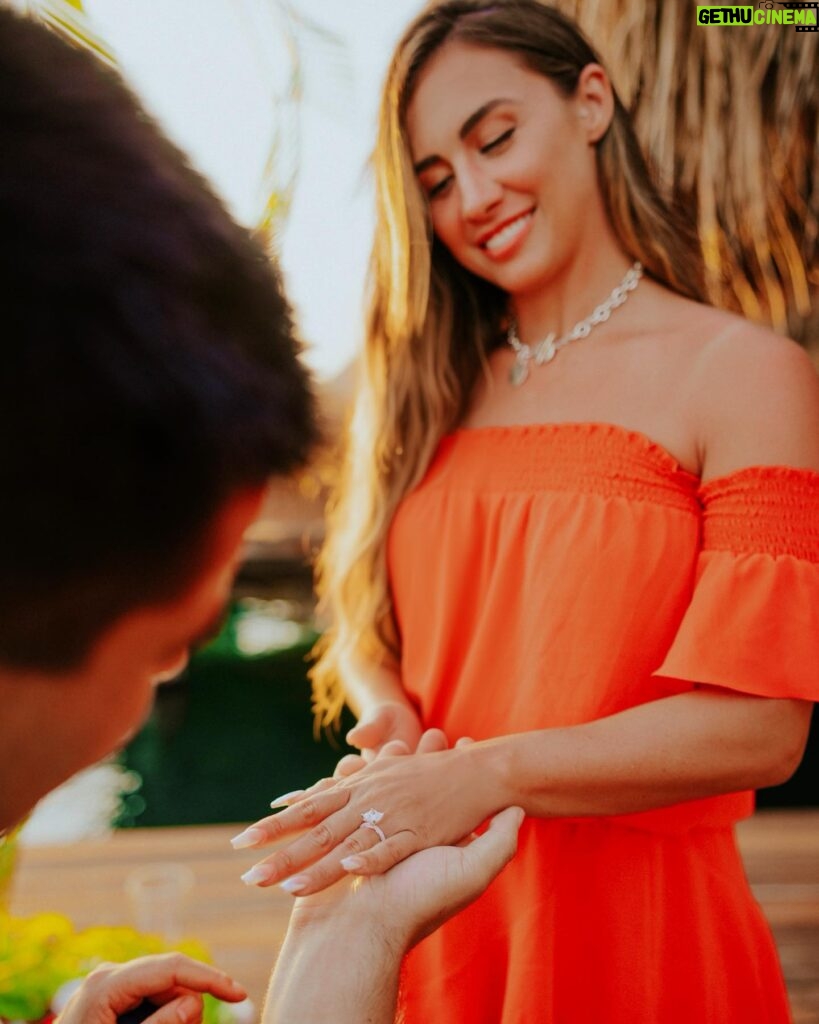 Lauren Gottlieb Instagram - We couldn’t be more thrilled with our engagement ring from @foreverdiamondsny 💍♥️ We wanted to have the perfect engagement ring and having one customised and built just for us is a dream come true! 🥰 Thank you so much to @foreverdiamondsny for making this beautiful piece and for being a special part in our engagement 😘🫶🏼 #shesaidyes #proposal #engaged #engagementring #princesscut #yearoftherabbit