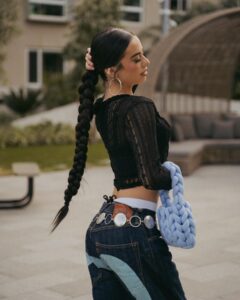 Lauren Kettering Instagram - lookin your way @romeocaptures 🩵