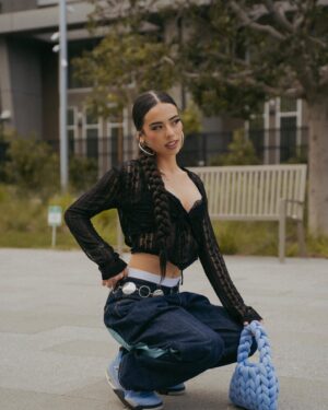 Lauren Kettering Instagram - lookin your way
@romeocaptures 
🩵