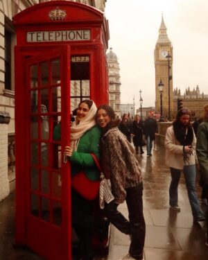 Lauren Kettering Instagram - My cup of tea 🫖🇬🇧