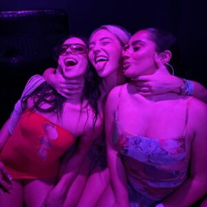 Lauren Kettering Instagram - that’s all we really want!!!