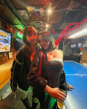 Lauren Lindsey Donzis Instagram - a night on the town !!