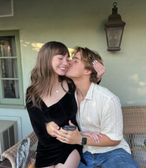 Lauren Lindsey Donzis Instagram - happy birthday bean. i love u!! ❤️