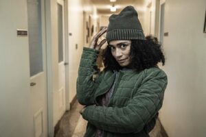 Lauren Ridloff Instagram - #Repost @angelakkang
・・・
Hold onto your hats (cutely), #TWDFamily - we’ve got a new episode tonight! 🎬🧟‍♂️ WHAT’S BEEN LOST — written by Erik Mountain and directed by TWDU superstar @aishatyler (who also directed for @twdworldbeyond & @feartwd & played Mickey on FEAR!) Only 4 weeks ‘til the series finale - how’s everyone doing?? 🖤 #TWD #TheWalkingDead #TWDbts
