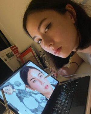 Lauren Tsai Instagram - 🖤