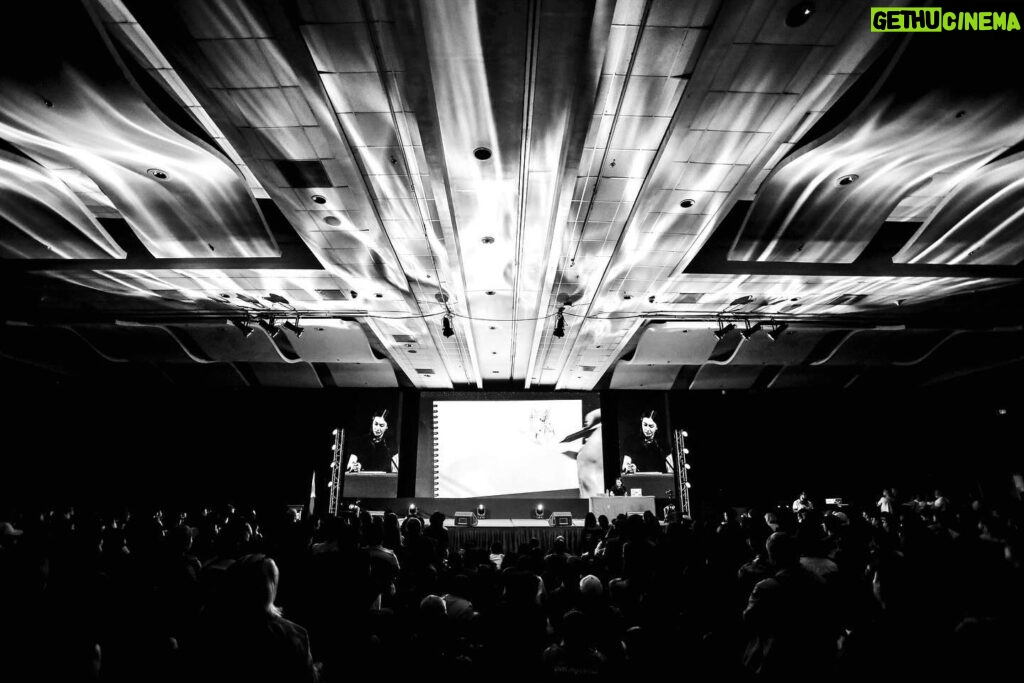 Lauren Tsai Instagram - Last Saturday in Manila, I had the opportunity to give my first public talk and perform a live drawing in front of an audience of 5000. Wow. It’s been a surreal journey from drawing in my room, to sharing it online, to getting to sketch live on such a stage. Thank you to everyone who attended for your warmth and for sharing this time with me. I loved meeting you all in person. I hope we can do it again. 🖤