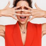 Laury Thilleman Instagram - Célébrer l’Amour tous les jours et sous toutes ses formes 💌 avec @theofficialpandora PART I ✍🏼 #BeLove #ShotForPandora *Collaboration commerciale