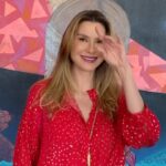 Lavínia Vlasak Instagram - Acordei e percebi: que a verdadeira beleza depende só da gente! Se ame e se cuide. 🥰 #Make