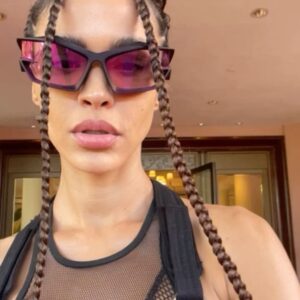Leïla Ben Khalifa Instagram - Day 0

#burningman #burningman2023 #blackrockcity  #monkeylovecamp