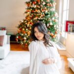 Leïla Ben Khalifa Instagram - Happy holiday season to everyone! May the spirit of giving fill your heart with joy, and may the light of kindness shine brightly in your life 🥰❤️🎊🎉🎄🎁 #merrychristmas #happyholidays