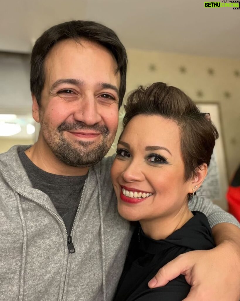 Lea Salonga Instagram - Always nice to have friends in the crowd. Thanks for visiting @sondheimfriends, @lin_manuel!!!!!!!