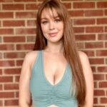 Leanna Decker Instagram – Hi, hope you smile today 😊