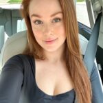 Leanna Decker Instagram – Oh look, another picture of me in the car #buckleupbuttercup #beepbeep