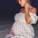 Leanna Decker Instagram – Counting down the days till I meet your beautiful soul baby boy ✨ 
#pregnancyjourney #maternityfashion #thirdtrimester #finalcountdown