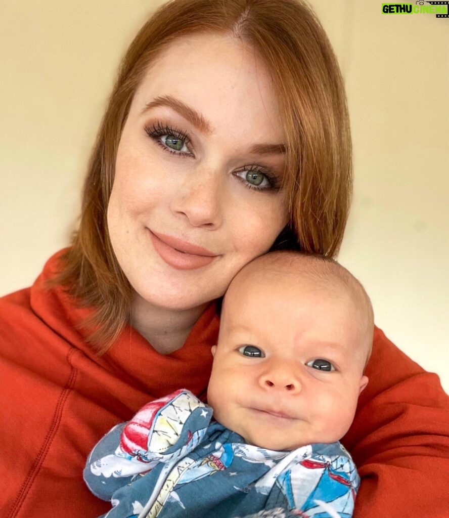 Leanna Decker Instagram - Just over here trying to grasp the fact that my baby boy is one month old 🥺💙 #timeisathief #boymom