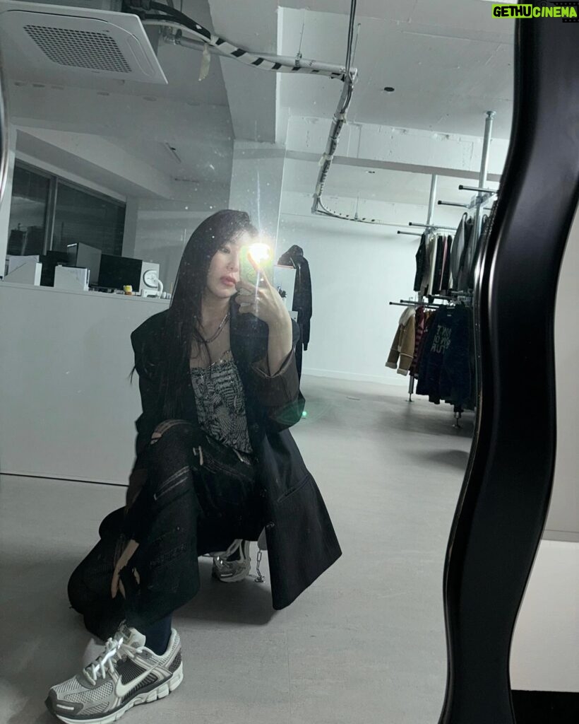 Lee Chae-yeon Instagram - @ulkin_official