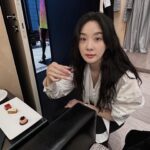 Lee Chung-ah Instagram - 2월 조각 모음