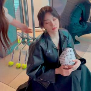 Lee Chung-ah Instagram - 셀브/ 환장의 모먼트

#celebrity #crazymoments