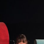 Lee Eun-saem Instagram - 편안한데 불편하게 불편한데 편안하게