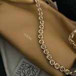 Lee Eun-saem Instagram - 🐑❤︎❤︎❤︎… #loewe #로에베 #Flamencopurse