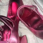 Lee Eun-saem Instagram - #광고 @louboutinworld 🫦…❤︎ #christianlouboutin #크리스찬루부탱