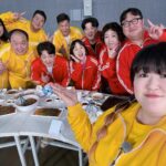 Lee Gook-ju Instagram - #먹찌빠 지금 하고 있는뒙 안볼거임??ㅋㅋㅋ 오징어게임 만큼 재밌음 빨리지금 SBS로 고고!!! 목요일 밤 9시 #덩치서바이벌먹찌빠