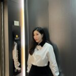 Lee Hae-ri Instagram - 싱어게인3 마지막 촬영 날!! 참가자분들을 비롯한 모든 스태프분들 심사위원 분들 너무 너무 수고하셨습니다!!