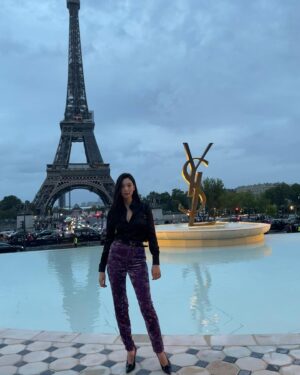 Lee Ho-jung Instagram - @ysl @anthonyvaccarello 🌠
#ysl #saintlaurent #anthonyvaccarello