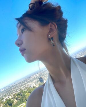 Lee Ho-jung Instagram - @dior #ladydior 💎💎