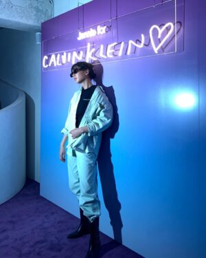 Lee Ho-jung Instagram - @jennierubyjane for @calvinklein 🌟