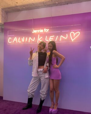 Lee Ho-jung Instagram - @jennierubyjane for @calvinklein 🌟