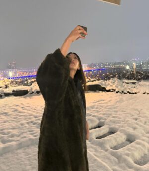Lee Ho-jung Instagram - 2023.12.31 👋🏾