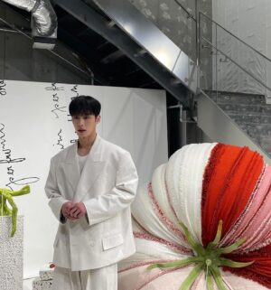 Lee Jae-wook Instagram - 탬버린즈의 일본 첫 플래그십 스토어🍅❤️

@tamburinsofficial
#TAMBURINS #TAMBURINSTOKYO #TAMBURINSAOYAMA