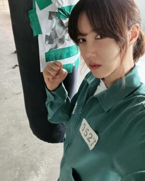Lee Ji-ah Instagram - #끝내주는해결사 #김사라 #사라킴 💪🏻😎😤 #jtbc