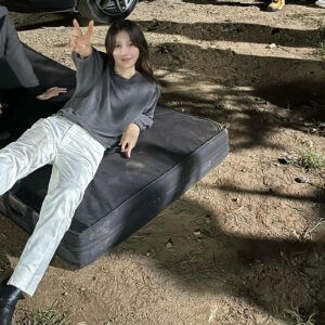 Lee Ji-ah Instagram - #판도라 조작된 낙원 👀