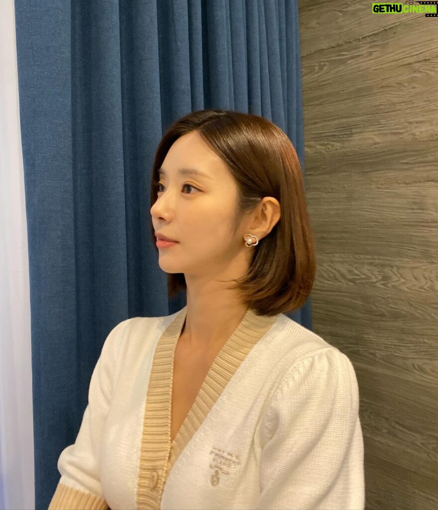 Lee Ju-bin Instagram - 귀여운 바다와 수상한 다혜🥹