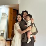 Lee Ju-bin Instagram – 엄마랑 아빠랑 건우랑