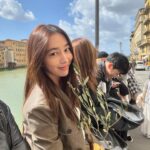 Lee Min-jung Instagram - ☁️ ☀️ 하늘이다했다