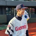 Lee Seung-hoon Instagram - 야구… 좋아하세요? #롯데자이언츠 ⚾️