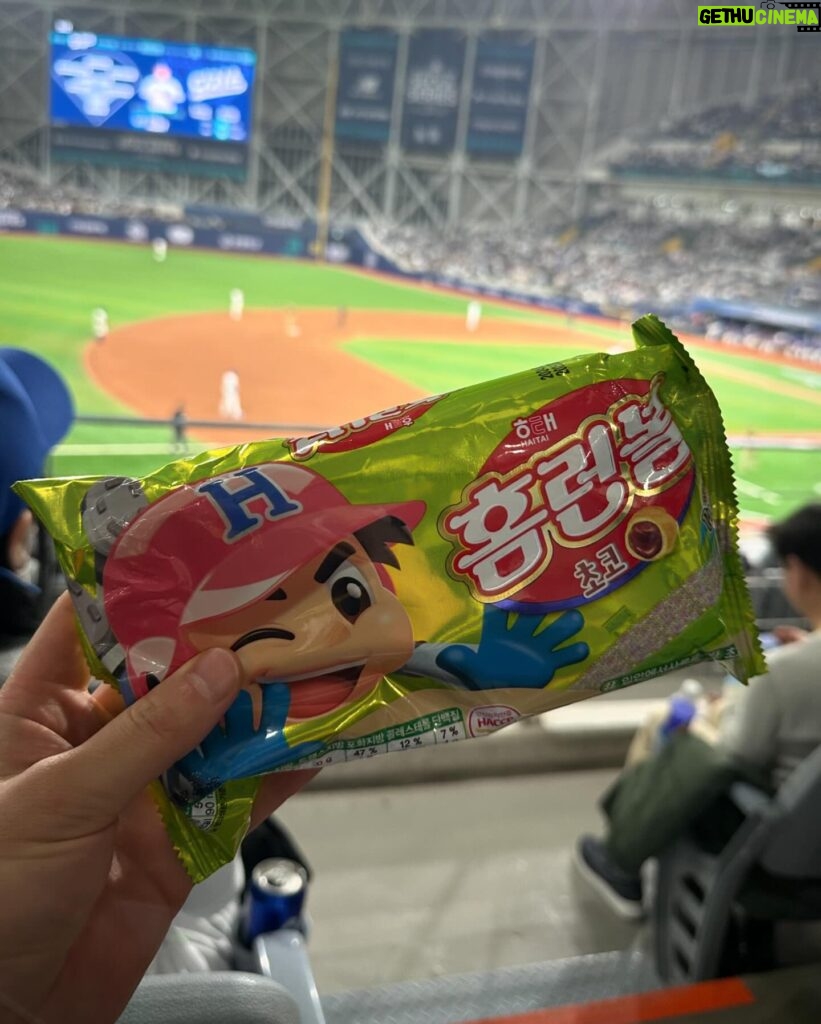 Lee Seung-hoon Instagram - MLB world tour seoul series⚾️ #ladodgers #sdpadres