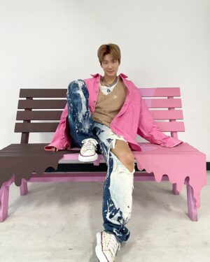 Lee Seung-hoon Instagram - OK?🥳🎂#230111