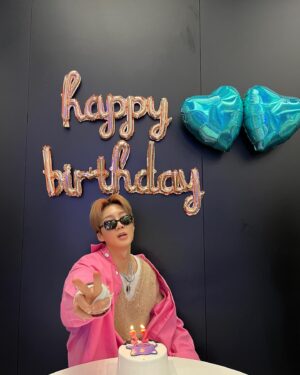 Lee Seung-hoon Instagram - OK?🥳🎂#230111