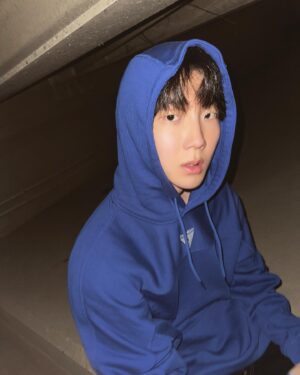 Lee Seung-hoon Instagram - ⚽️9/14-9/20 더현대 서울 지하2층 WEST POP UP #광고 #캘빈클라인 #calvinklein #손흥민포캘빈클라인 #더현대서울 #손흥민