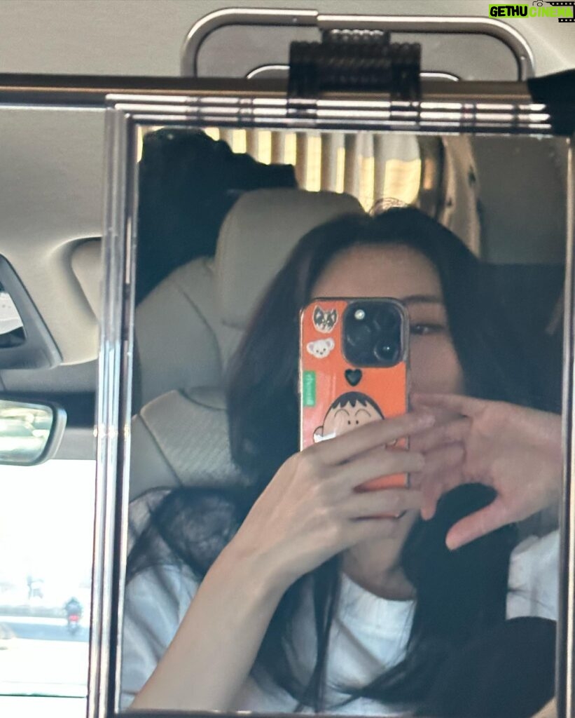 Lee Sun-bin Instagram - ミ★