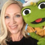 Leigh-Allyn Baker Instagram – Here’s a heartwarming show for the littles in your home. Often ages 3-8 get overlooked. When I was a kid, I loved watching wholesome shows like #mrrogersneighborhood . When my kids were little, their favorite show was #danieltigersneighborhood 

These shows protected the innocence of young children by promoting kindness and goodness, love of family, good morals and respect for humanity. These shows were not only entertaining, they were educational, too! So I thought… let’s give more of THAT to our kids! 

I’m so happy to be hosting the creative segments on #adventureswithiggyandmrkirk. Painting, singing, dancing, creative writing… The creative arts are life giving to a child’s imagination! So come on board with me… “Creative Leigh” as we play, create and foster a love of the arts on Adventures with Iggy and Mr. Kirk. 

See how you can come along side our team at www.watchbrave.com

#family #love #kids