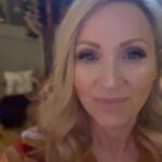 Leigh-Allyn Baker Instagram - Anyone else get bummed about taking down the sparkles and lights? Yes, on the outside of my house we are masquerading as normal people. But inside… we’ve still got the joy of Christmas on full blast!💥 When do you de-decorate? #leighallynbaker #decorate #christmasdecor #newyear #lights #cozy #home