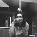 Lela Loren Instagram - Sometimes you’re just on the same wavelength 🦜