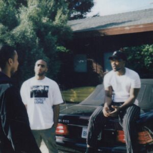 Leon G. Thomas III Instagram - I’ve spent a good amount of time away from social media to record this next project and it’s been an amazing process. I cant  wait for y’all to hear the finished product.#Electricdusk  coming soon. 😈